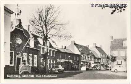 Domburg, Stadhuis met Ooststraat