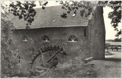 Vlodrop, Middenslagmolen op de Rode Boek, Ao. ca 1760, foto 1980