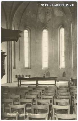 Bergum, Kruiskerk Interieur