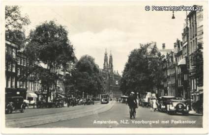 Amsterdam, N.Z. Voorburgwal met Postkantoor