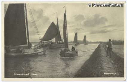 Harderwijk, Binnenkomst Haven