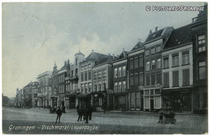 Groningen, Vischmarkt. Noordzijde