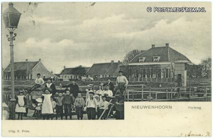 Nieuwenhoorn, Vlotbrug